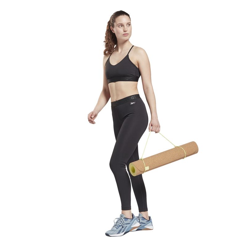 Calzas-Reebok-Workout-Ready-Commercial-Mujer