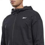 Campera-Hombre-Reebok--United-By-Fitness-Negro